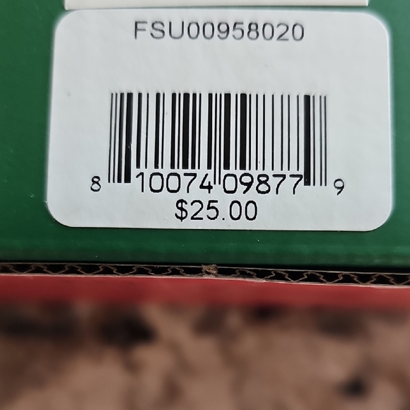 Grinch and Max Mugs - Red and Green - Picture 4 of 5